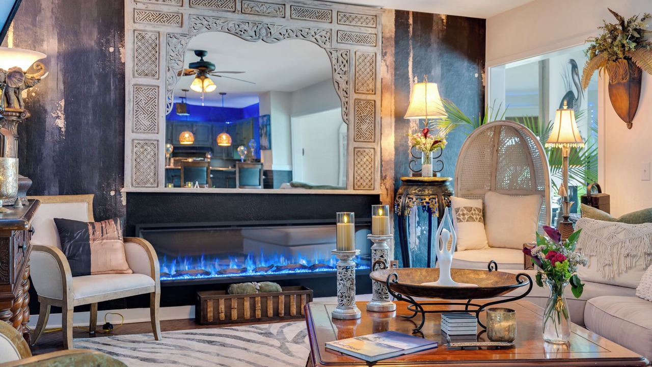 Photo of Livingroom in Upper Grand Lagoon