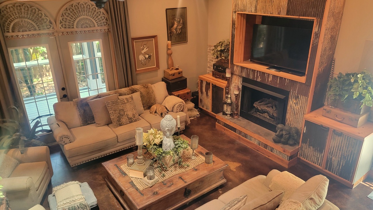 Photo of Livingroom in Ozona