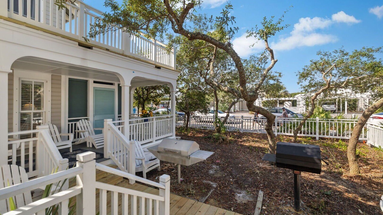 Photo of Patio Balcony in Seaside