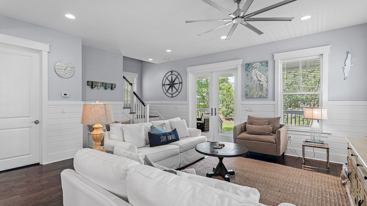 Photo of Livingroom in Santa Rosa Beach