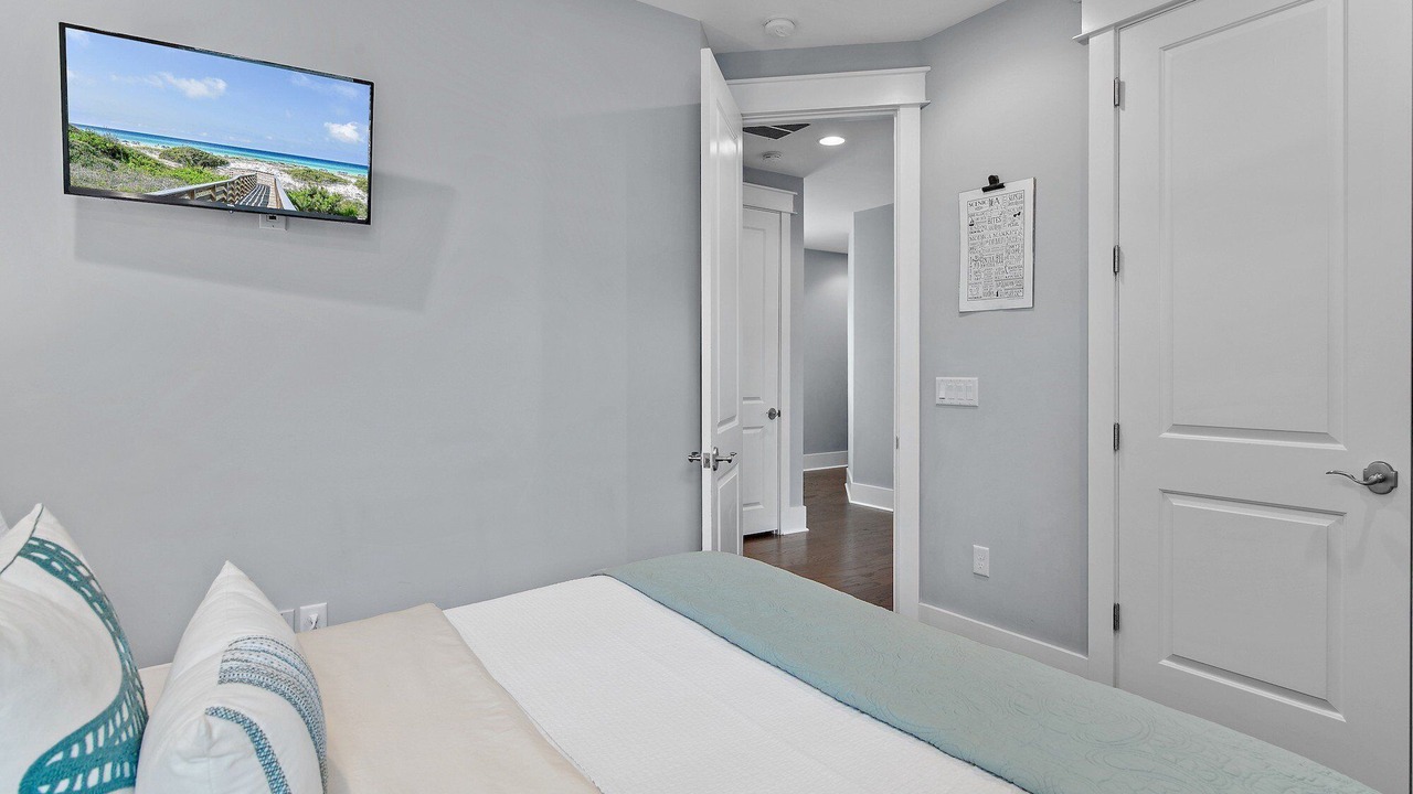 Photo of Bedroom in Santa Rosa Beach