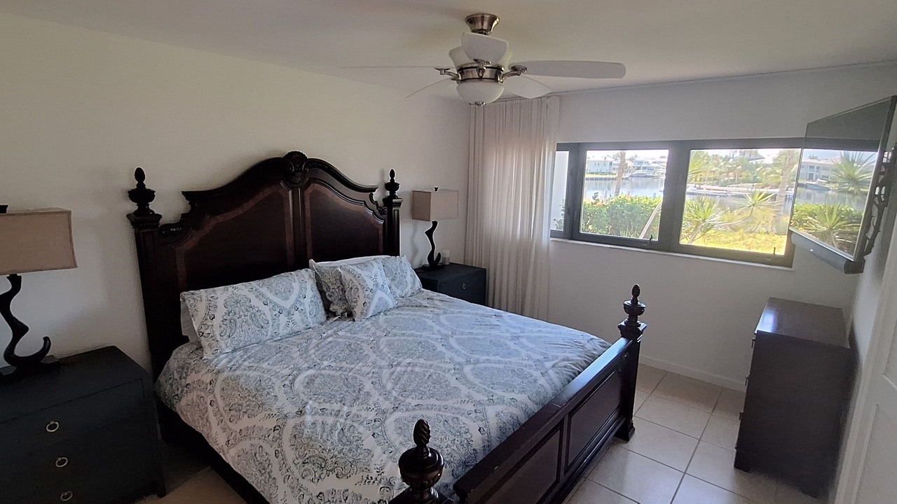 Photo of Bedroom in Key Largo
