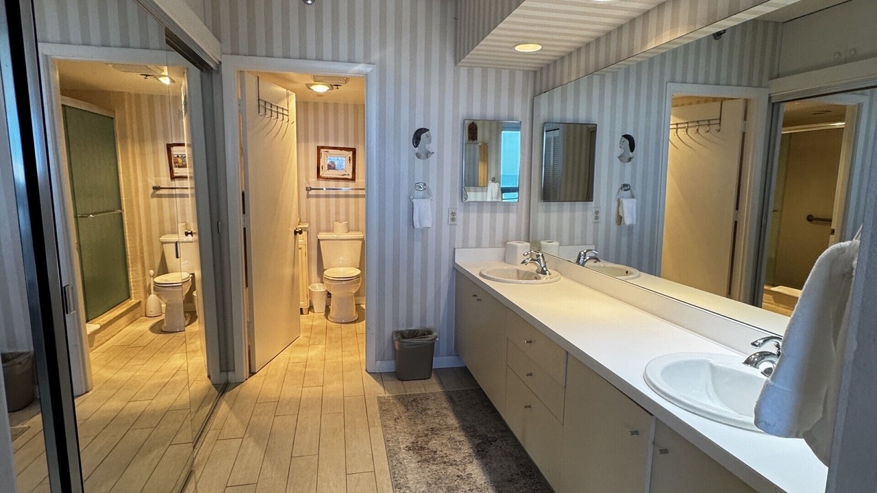 Photo of Bathroom in Longboat Key