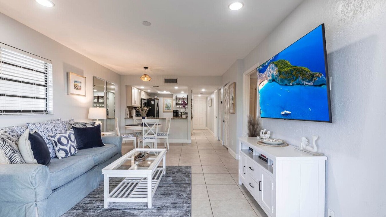 Photo of Bedroom in Park Shore