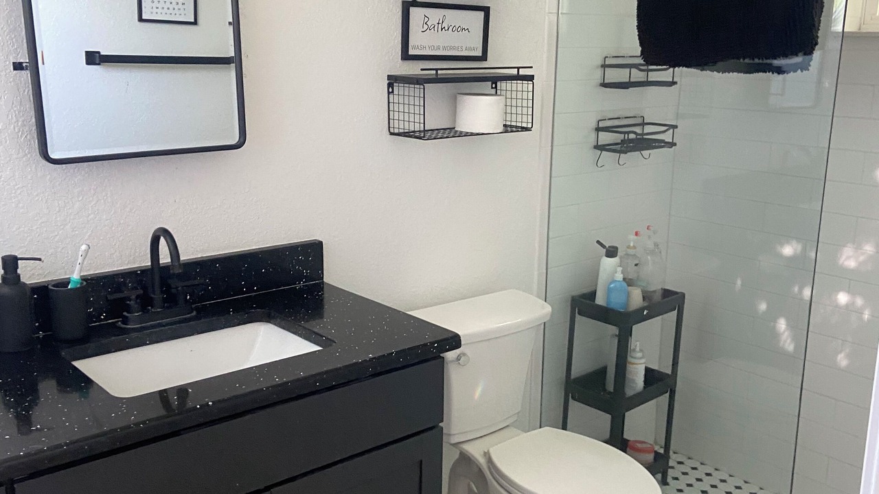 Photo of Bathroom in Reddick
