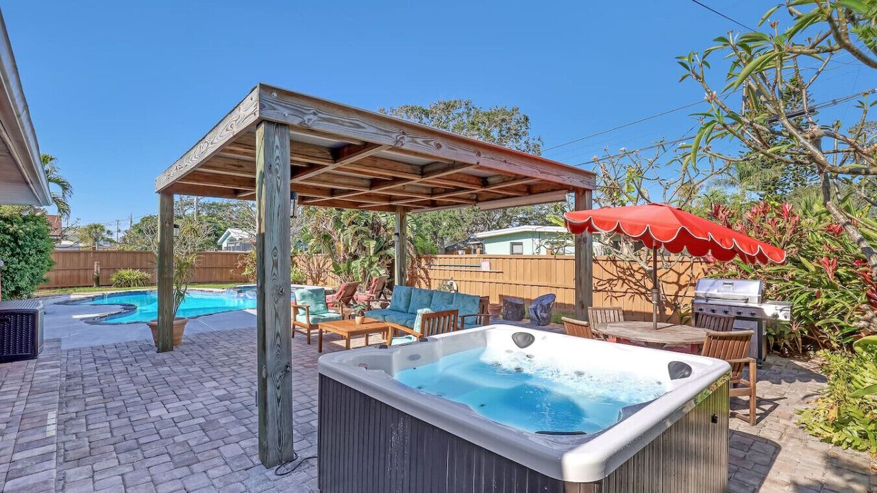 Photo of Patio Balcony in Cocoa Isles