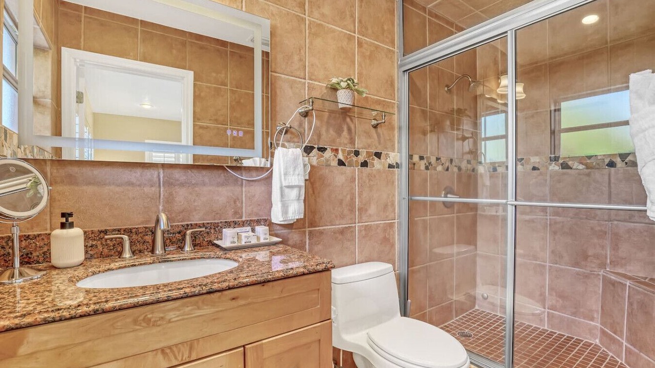 Photo of Bathroom in Cocoa Isles