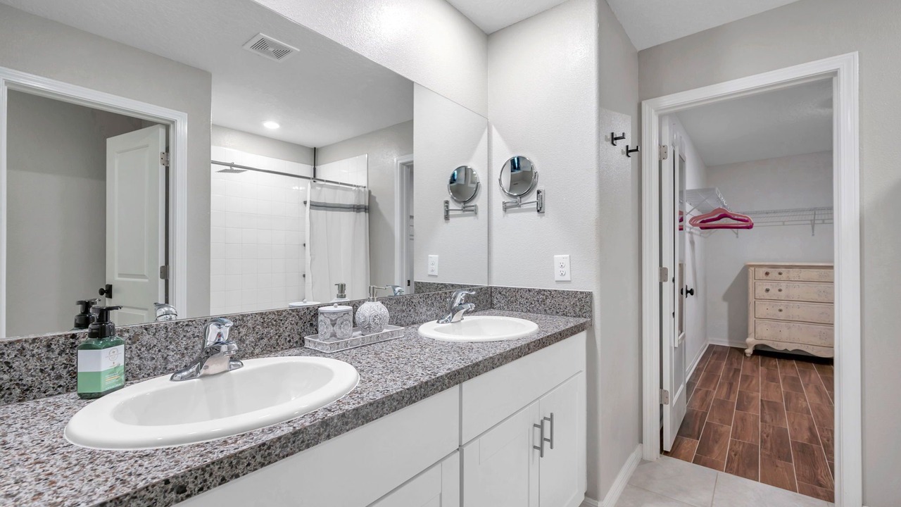 Photo of Bathroom in Elfers
