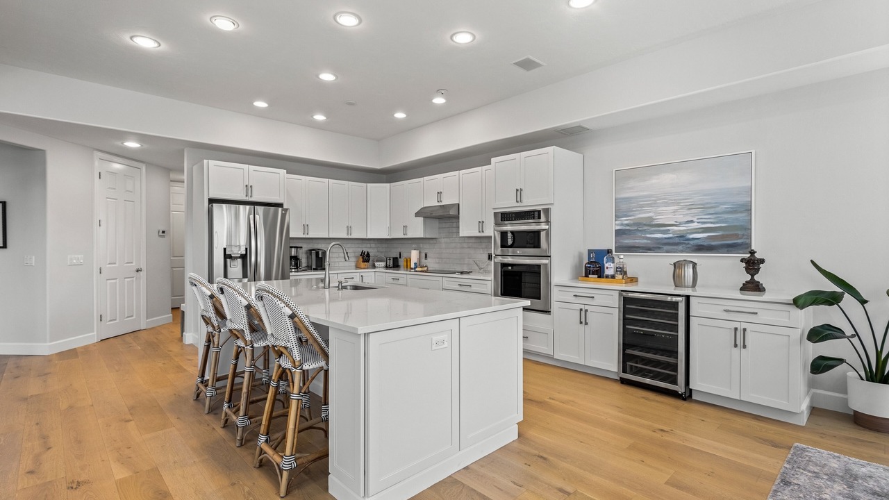 Photo of Kitchen in Vanderbilt Beach