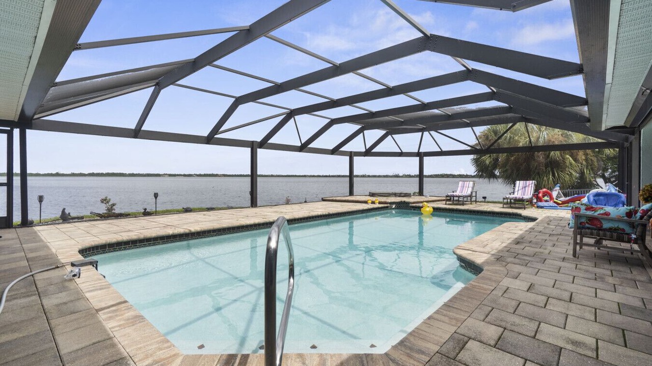 Photo of Outdoor in Gulf Cove