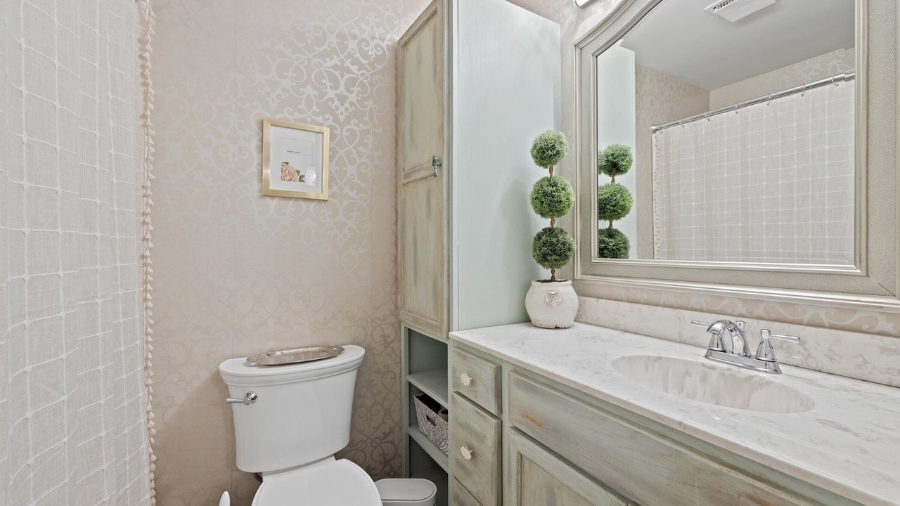 Photo of Bathroom in Graysville