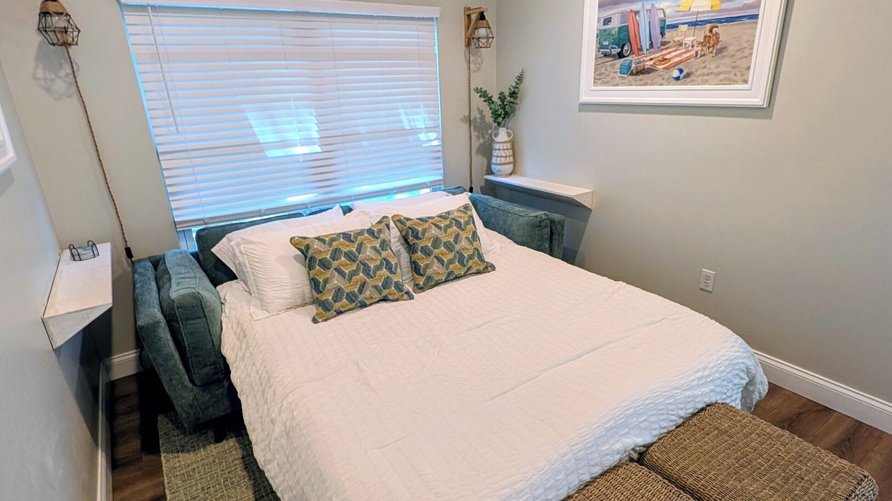 Photo of Bedroom in Wabasso Beach