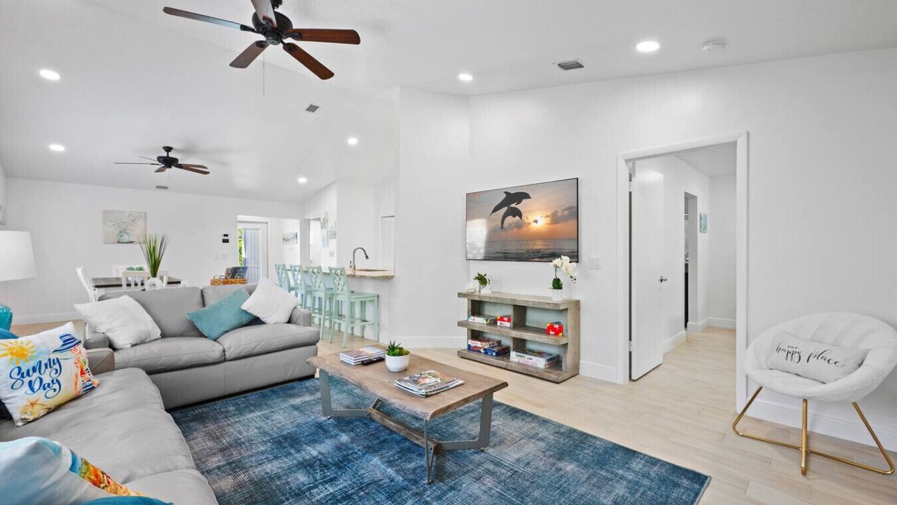 Photo of Livingroom in North Palm Beach Heights