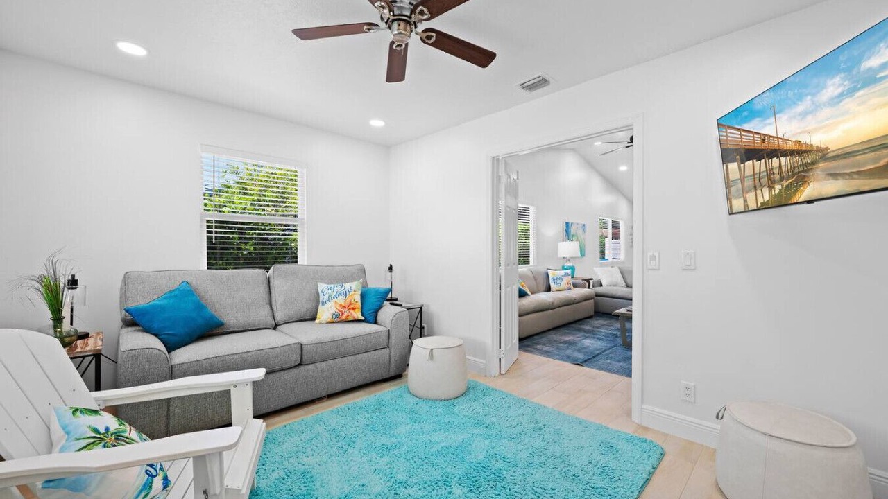 Photo of Livingroom in North Palm Beach Heights