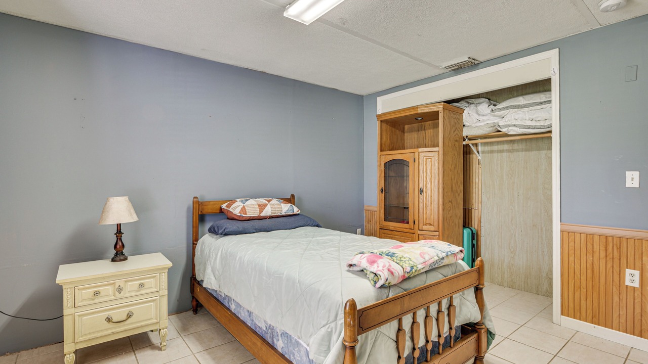 Photo of Bedroom in Homosassa