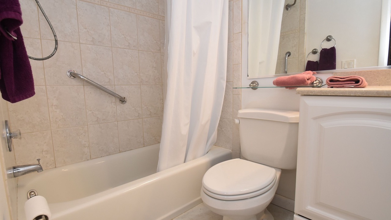 Photo of Bathroom in Vamo