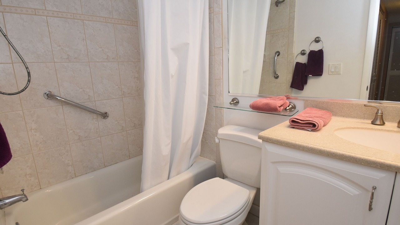 Photo of Bathroom in Vamo