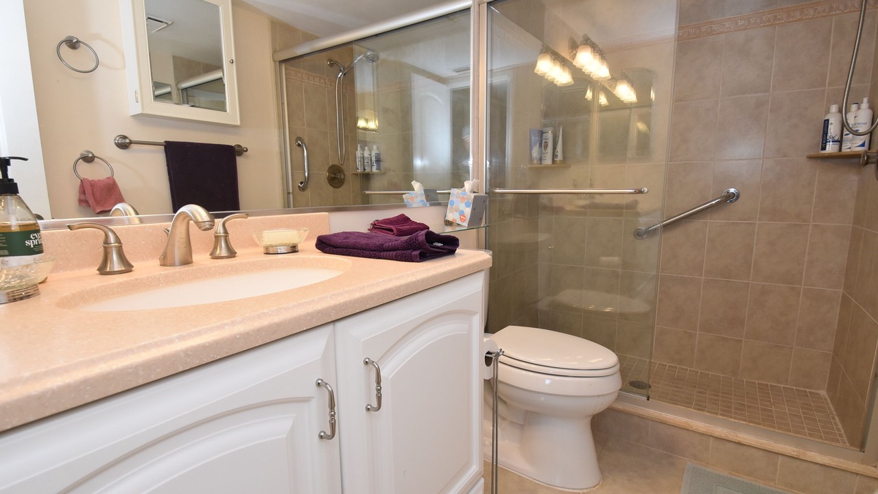 Photo of Bathroom in Vamo