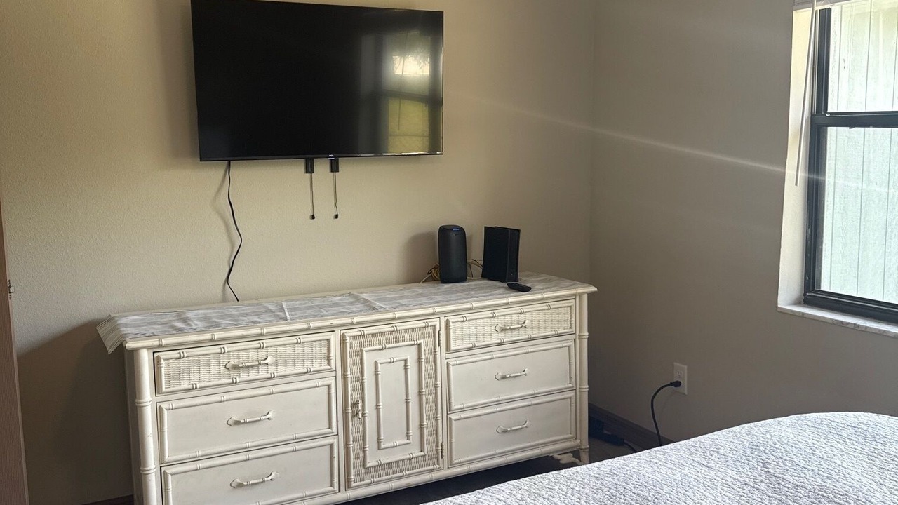 Photo of Bedroom in Dixie Shores