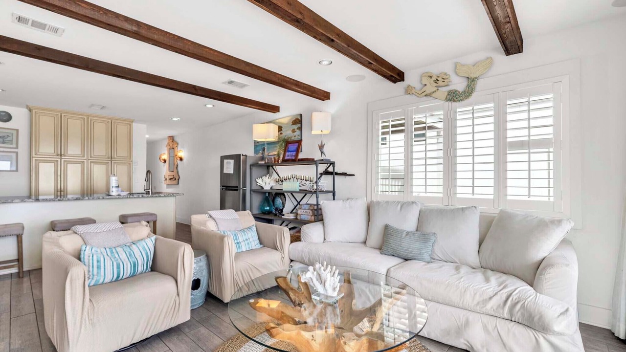 Photo of Livingroom in Seacrest