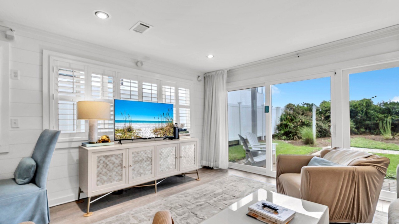 Photo of Bedroom in Seacrest