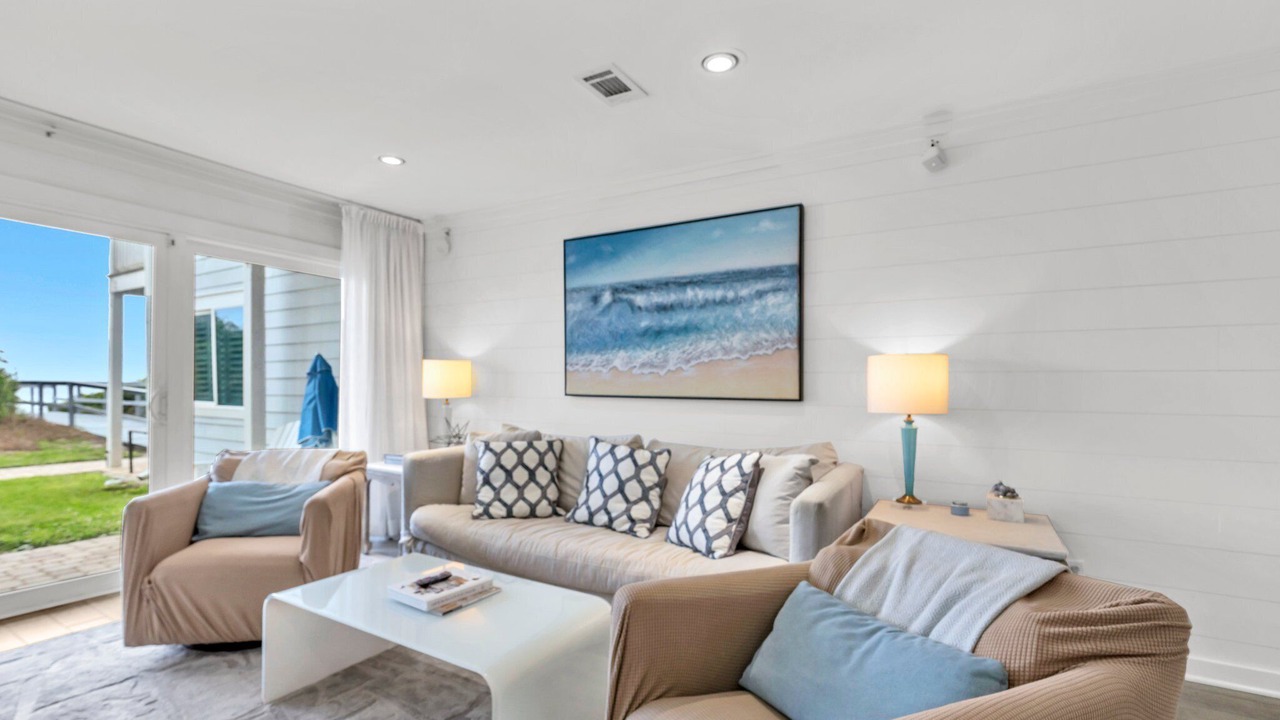 Photo of Livingroom in Seacrest