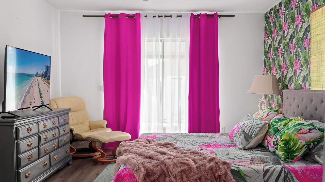 Photo of Bedroom in Grove City