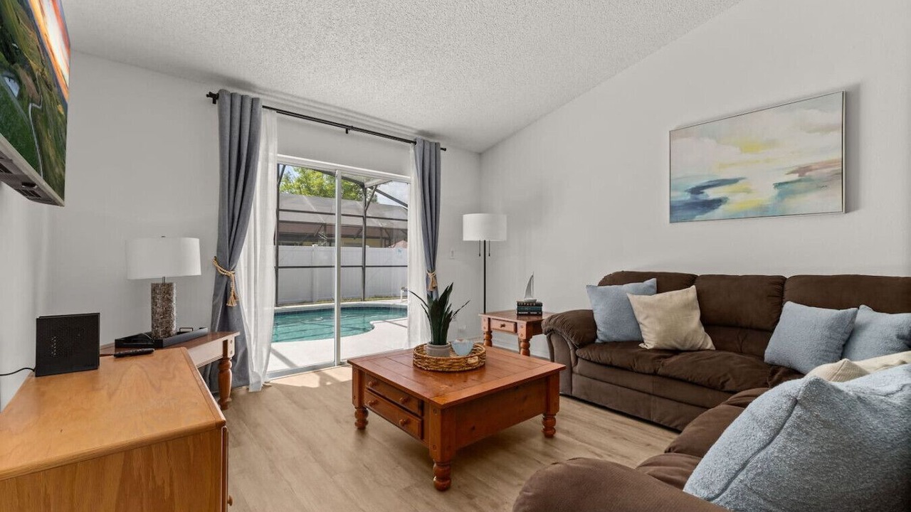 Photo of Livingroom in Indian Point