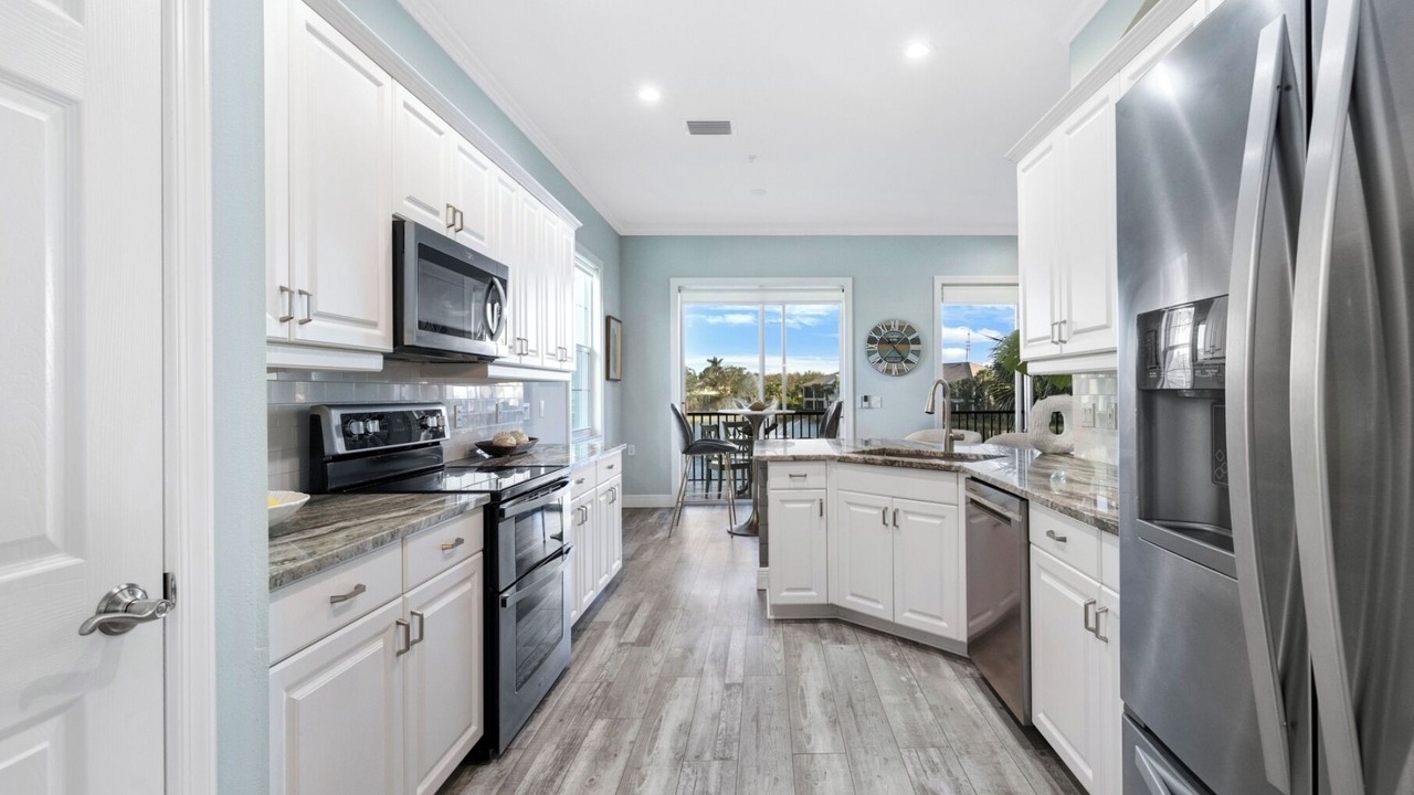 Photo of Kitchen in Miromar Lakes