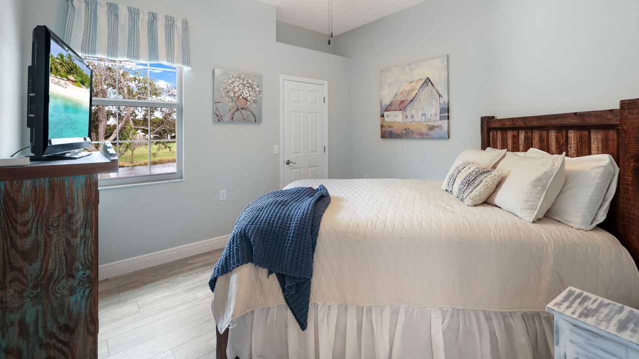 Photo of Bedroom in Miromar Lakes