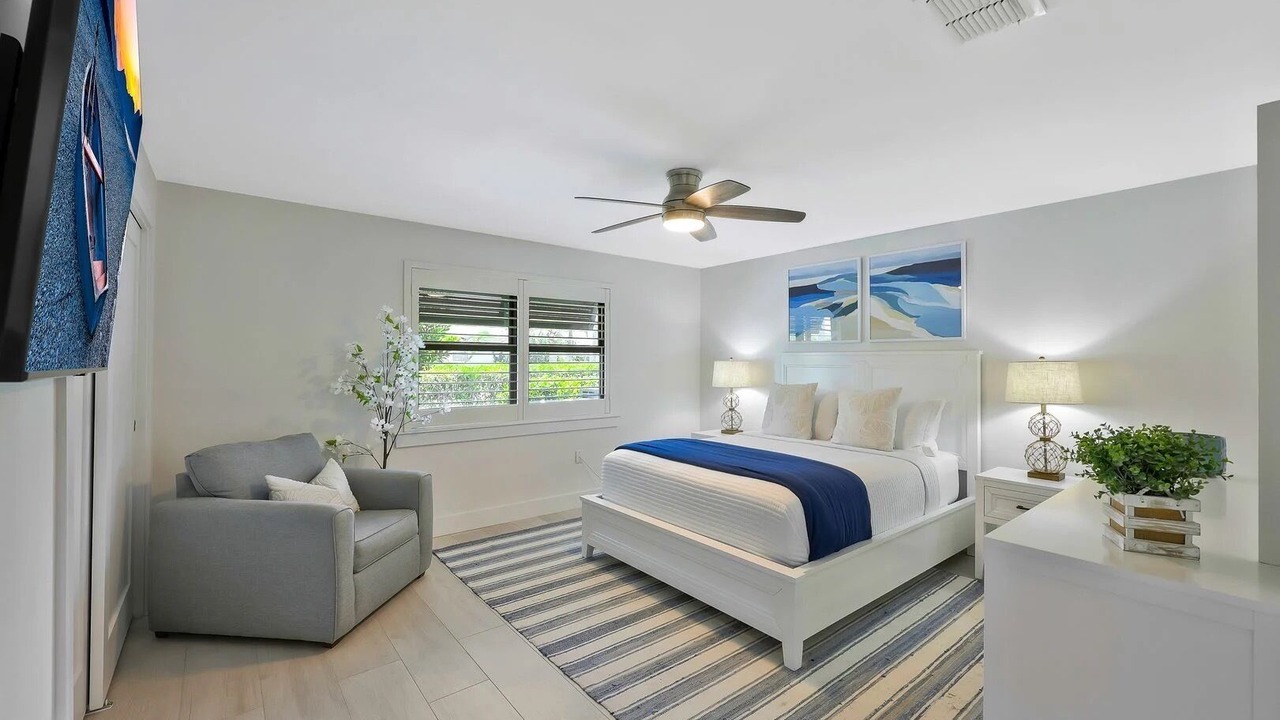Photo of Bedroom in Connors