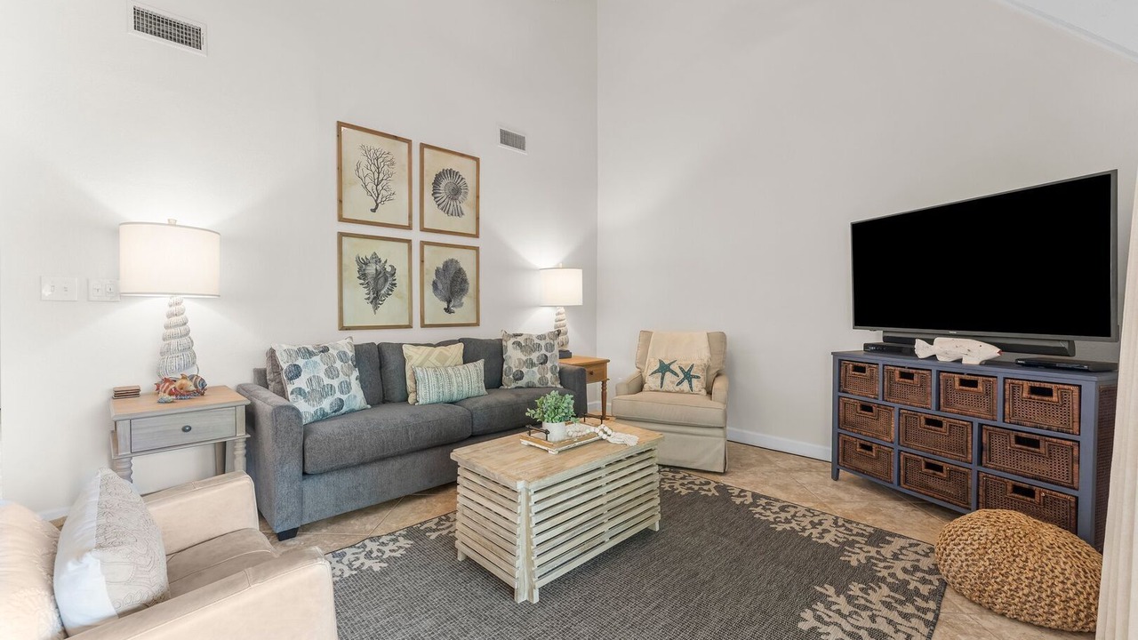 Photo of Livingroom in Miramar Beach