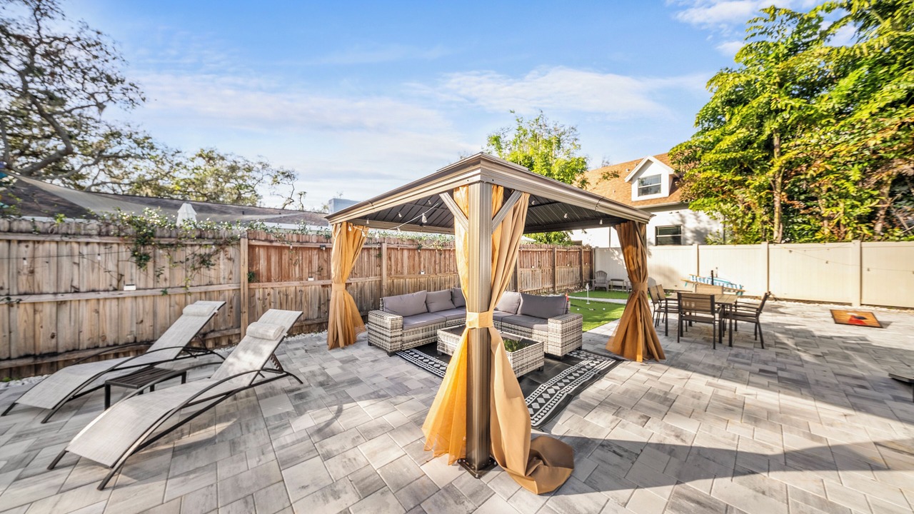 Photo of Outdoor in Carrollwood