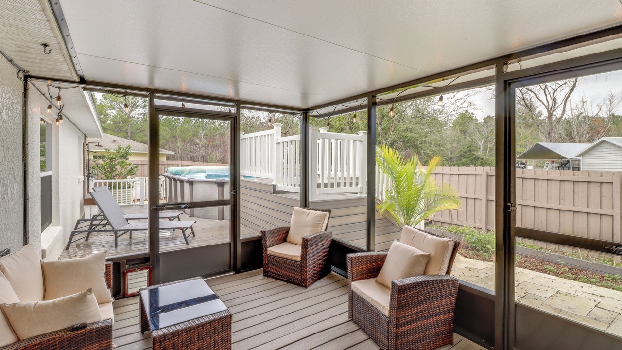 Photo of Patio Balcony in Candler