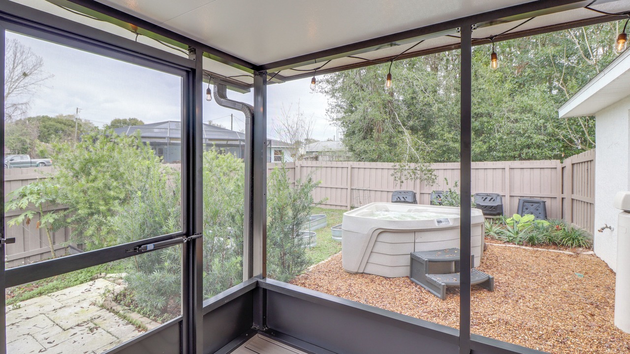 Photo of Patio Balcony in Candler