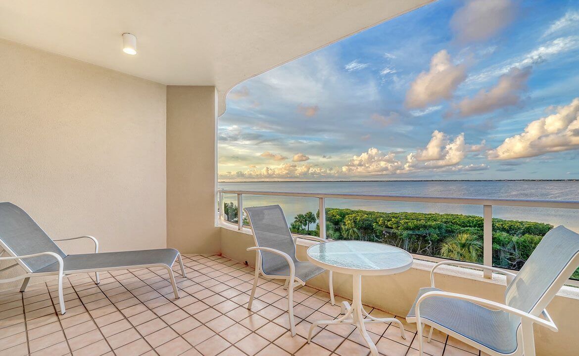 Photo of Patio Balcony in Bay Isles
