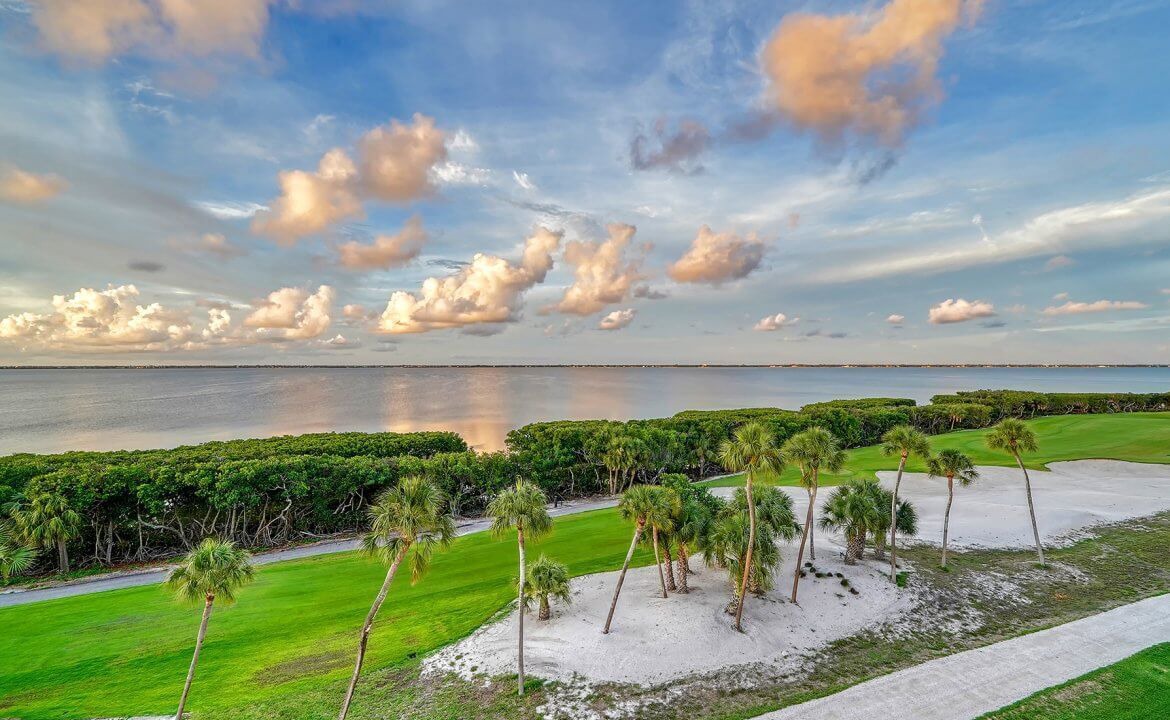 Photo of Patio Balcony in Bay Isles