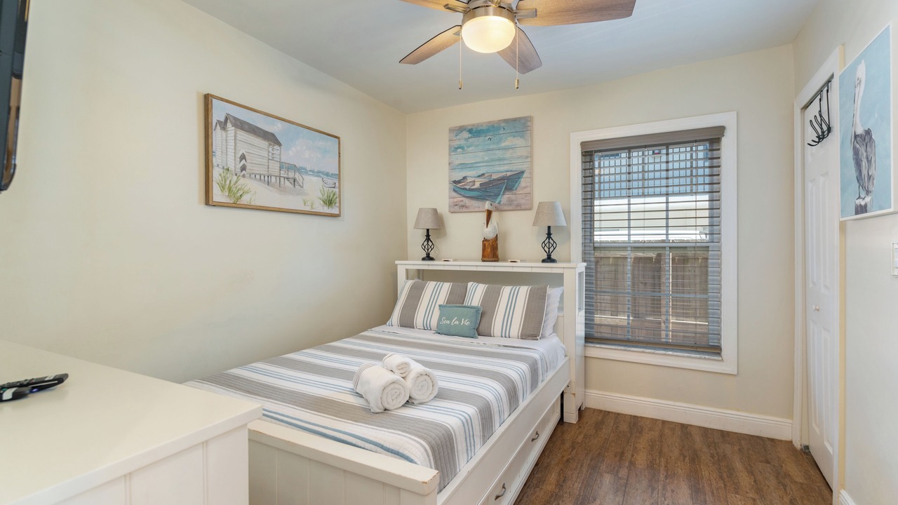 Photo of Bedroom in Survey Creek