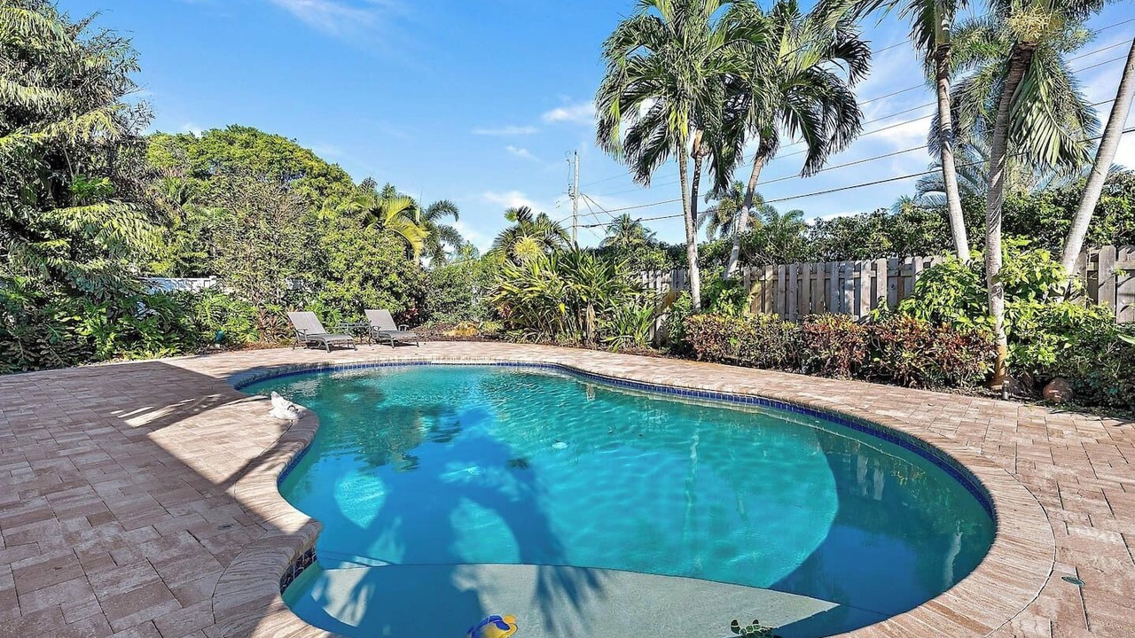 Photo of Outdoor in Lake Clarke Shores