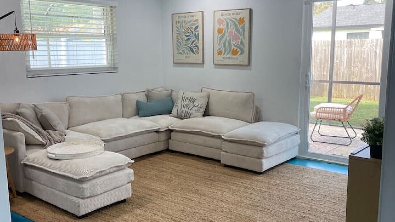 Photo of Livingroom in Lantern Park Units