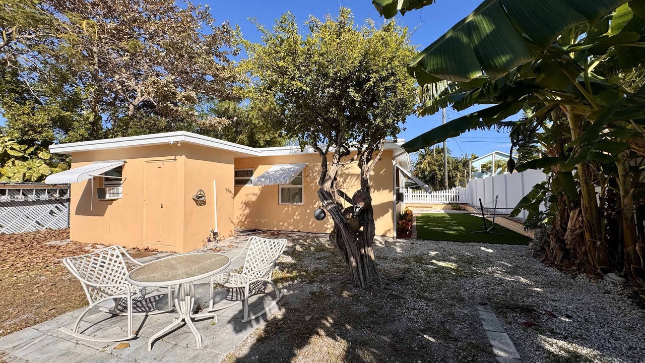 Photo of Outdoor in Marathon