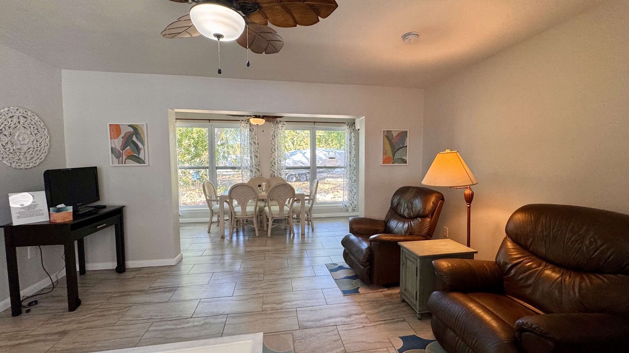 Photo of Livingroom in Marathon