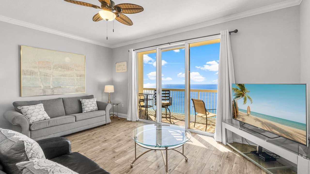 Photo of Livingroom in Miramar Beach