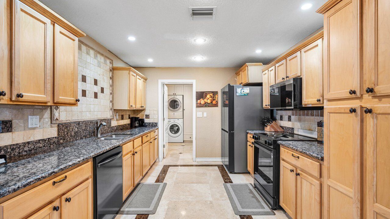 Photo of Kitchen in Lake Worth
