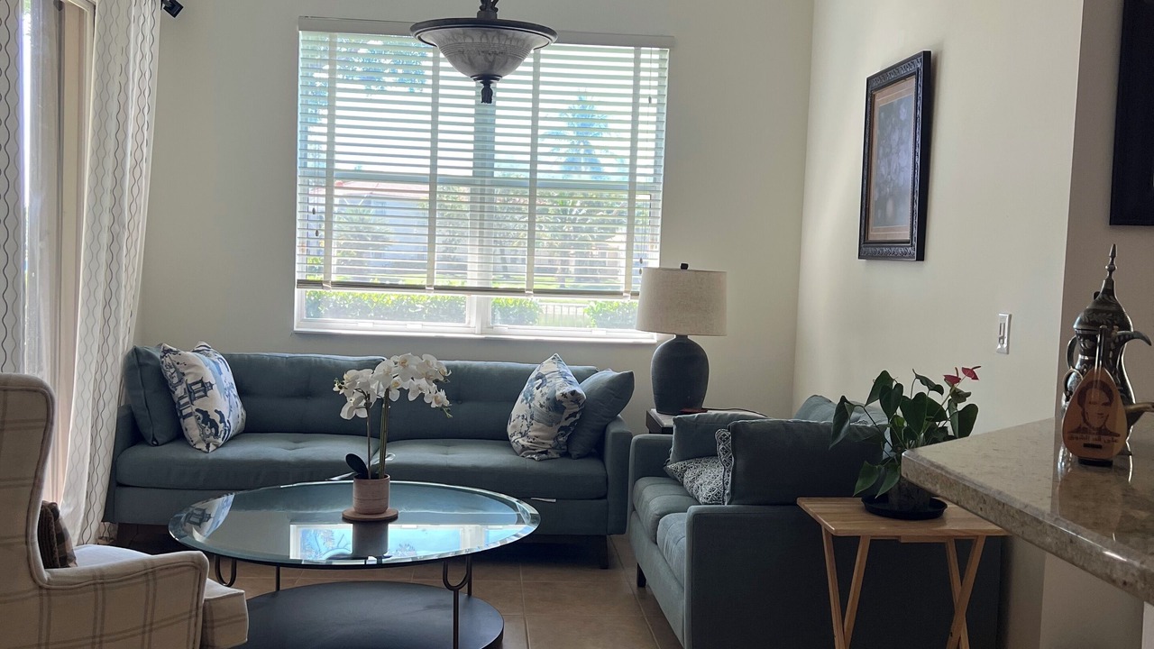 Photo of Livingroom in Jog Road