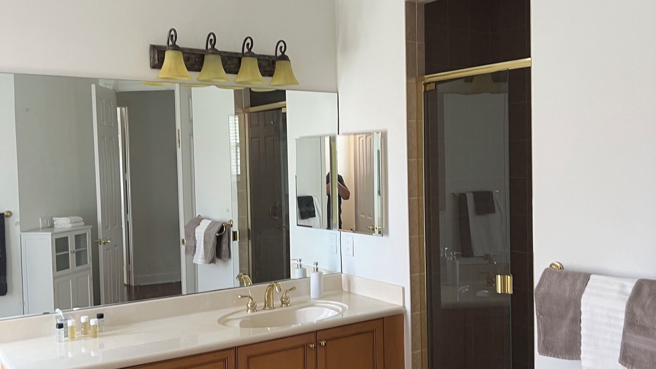 Photo of Bathroom in Jog Road