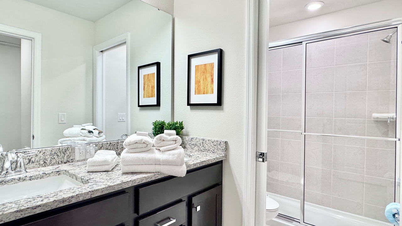Photo of Bathroom in Four Corners