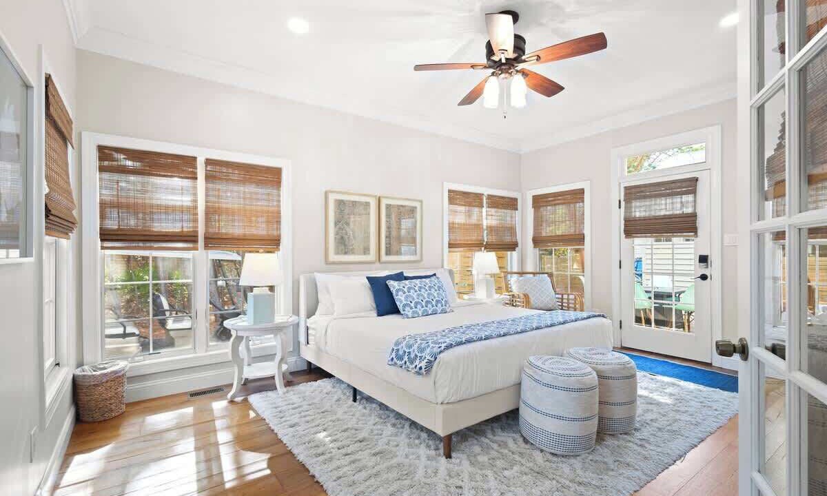 Photo of Others in White's Gulfview