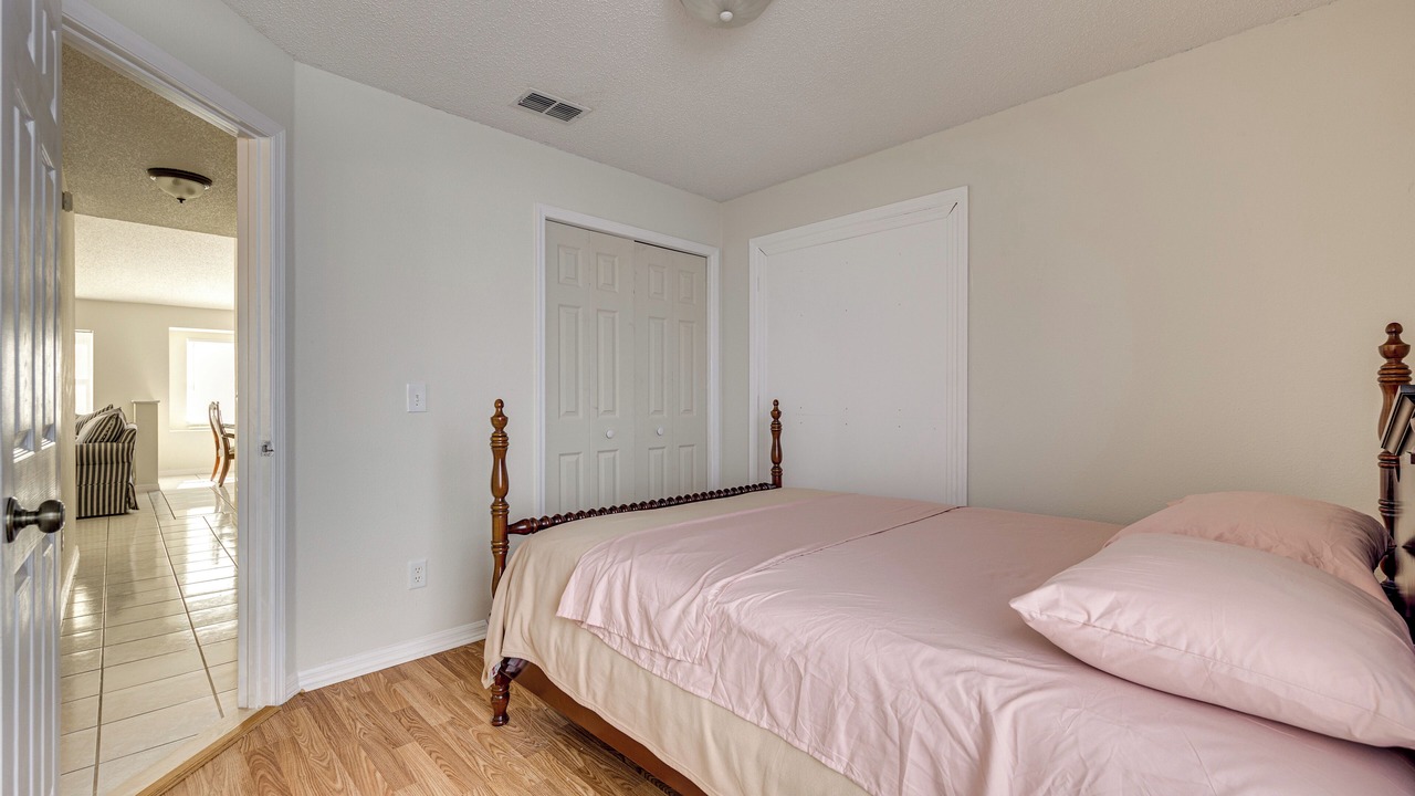 Photo of Bedroom in Orlando