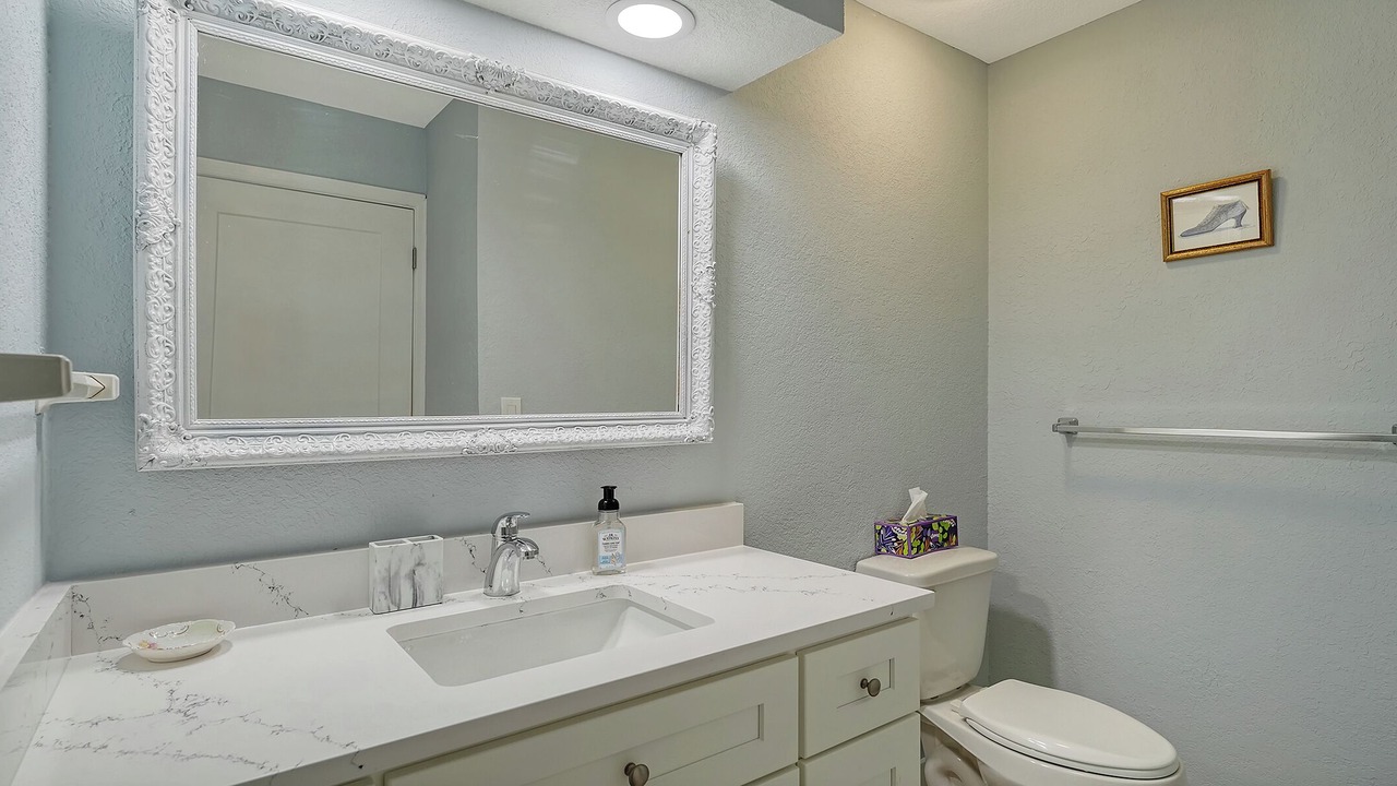 Photo of Bathroom in Longboat Key